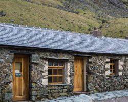 YHA_Black_Sail_Exterior (1)